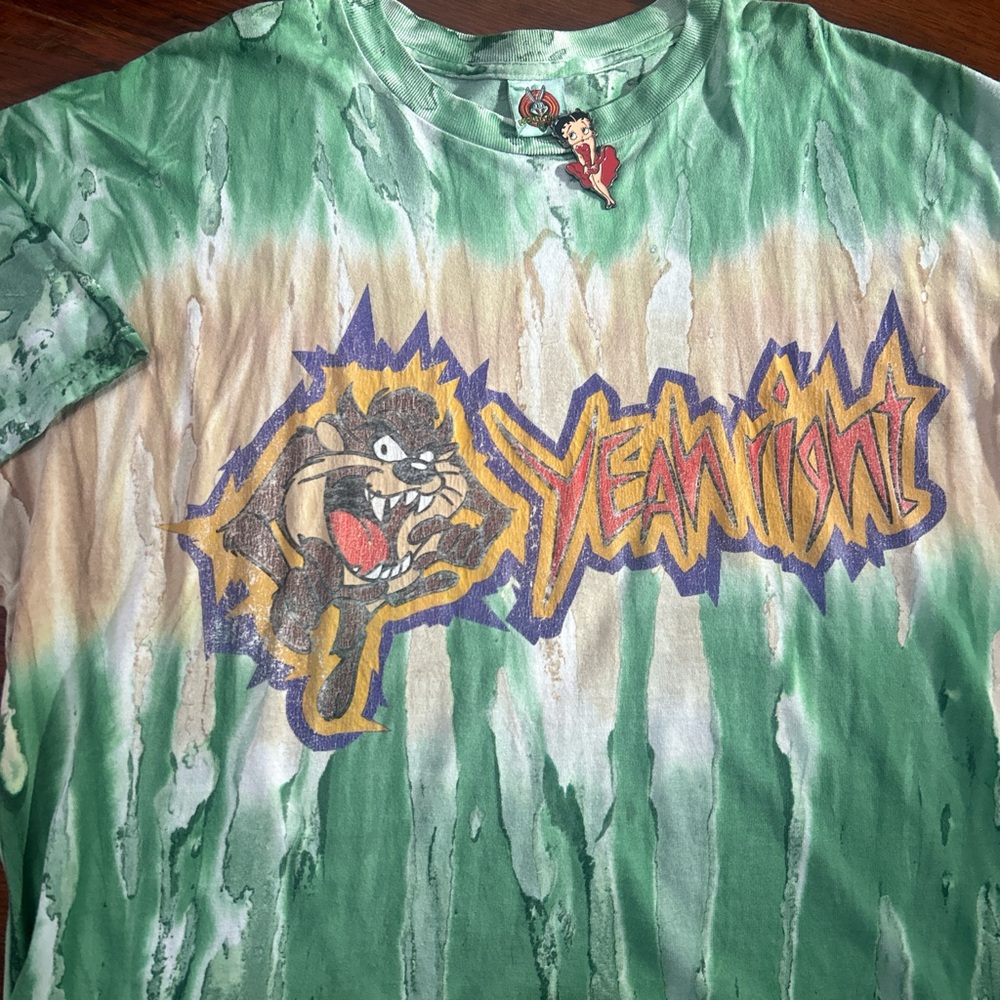 Tie dye Tasmanian devil shirt - green and multicoloured